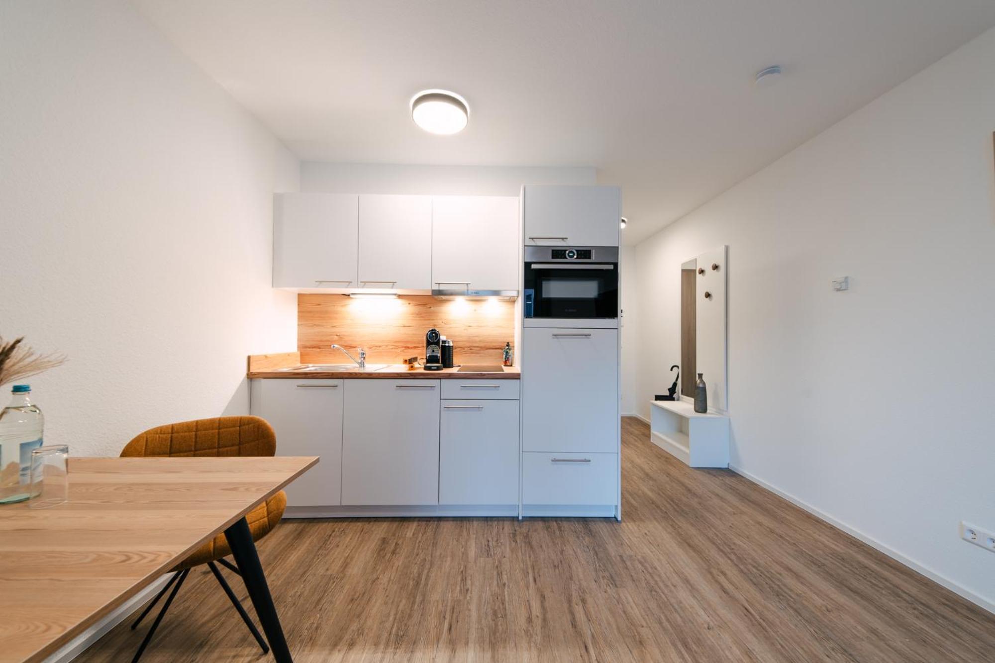 Zentrahome - Balkon Outlet Zentral Smarttv Business Metzingen  Bagian luar foto