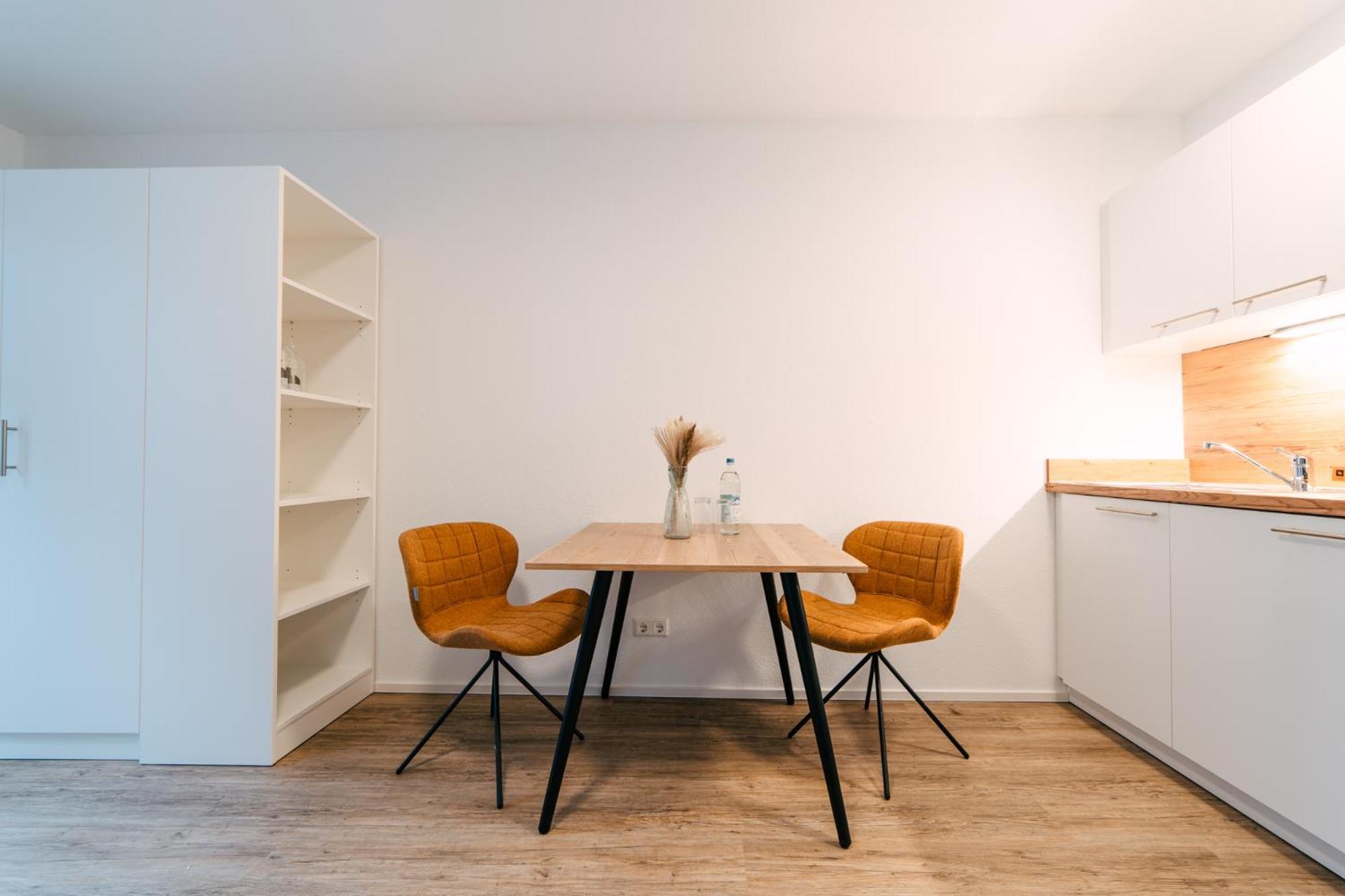 Zentrahome - Balkon Outlet Zentral Smarttv Business Metzingen  Bagian luar foto