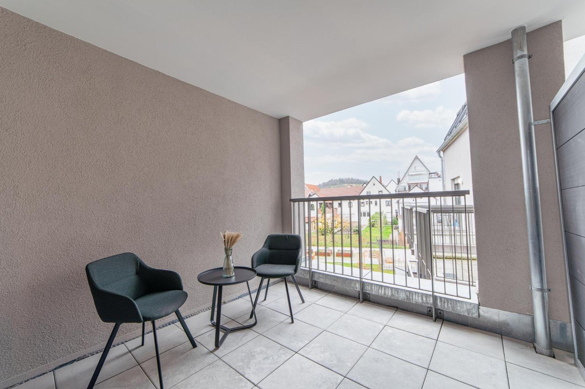 Zentrahome - Balkon Outlet Zentral Smarttv Business Metzingen  Bagian luar foto